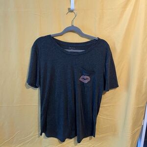 Zoe + Liv Charcoal Pocket Tee with Pink Lip Patch